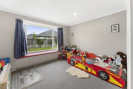 Photo of property in 18 Arlington Boulevard, Rangiora, 7400