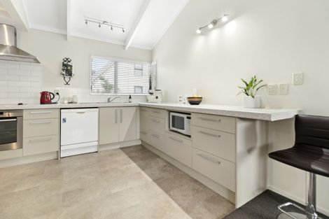 Photo of property in 50 Endeavour Avenue, Flagstaff, Hamilton, 3210