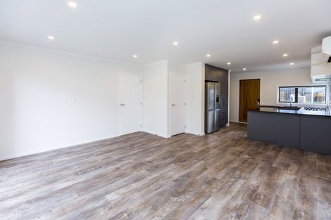 Photo of property in 9 Betty Boyes Street, Wallaceville, Upper Hutt, 5018