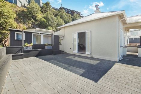 Photo of property in 72 Owhiro Bay Parade, Owhiro Bay, Wellington, 6023