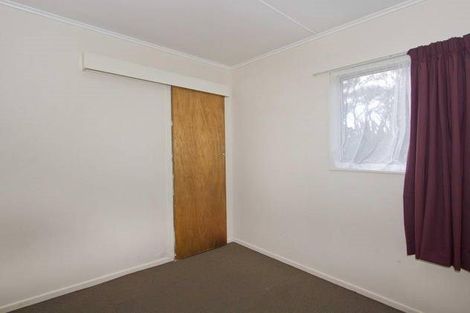 Photo of property in 2/66 Hine Road, Wainuiomata, Lower Hutt, 5014