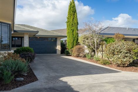 Photo of property in 9 Campbell Grove, Levin, 5510