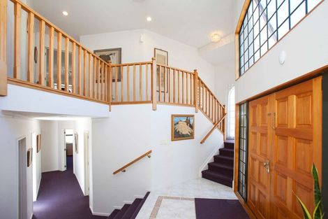 Photo of property in 49a Forrest Hill Road, Milford, Auckland, 0620