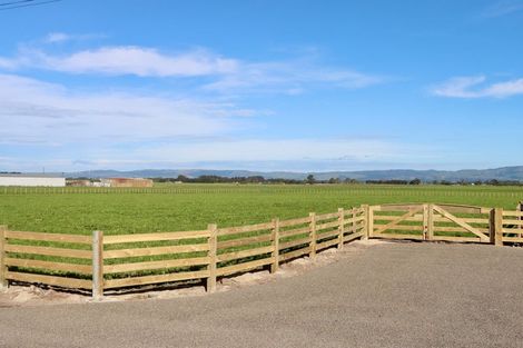 Photo of property in 565 Aranui Road, Kairanga, 4475