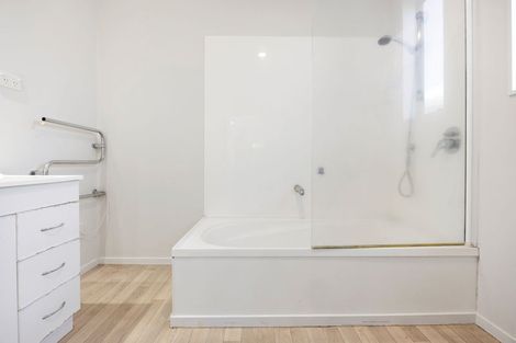 Photo of property in 4 Mount View Road, Melville, Hamilton, 3206