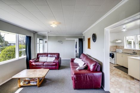 Photo of property in 52 Wynyard Crescent, Tamatea, Napier, 4112