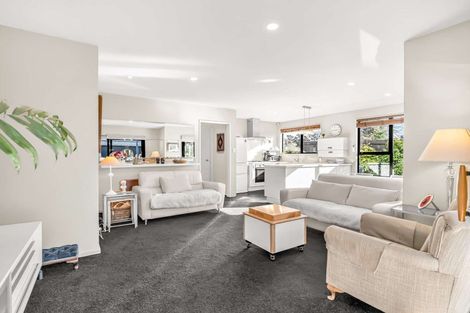 Photo of property in 7 Glenharrow Avenue, Avonhead, Christchurch, 8042