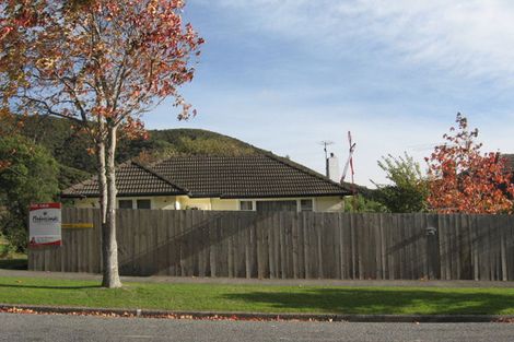 Photo of property in 204 Rata Street, Naenae, Lower Hutt, 5011