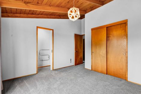 Photo of property in 17 Villa Place, Bell Block, New Plymouth, 4312