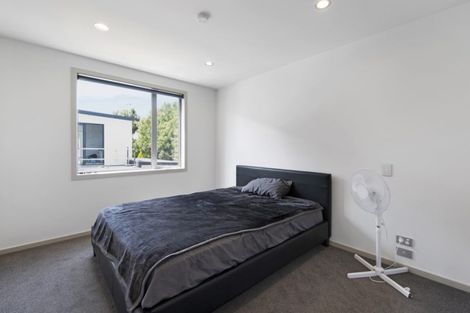 Photo of property in 2/374 Worcester Street, Linwood, Christchurch, 8011