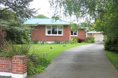 Photo of property in 17 Larch Place, Casebrook, Christchurch, 8051