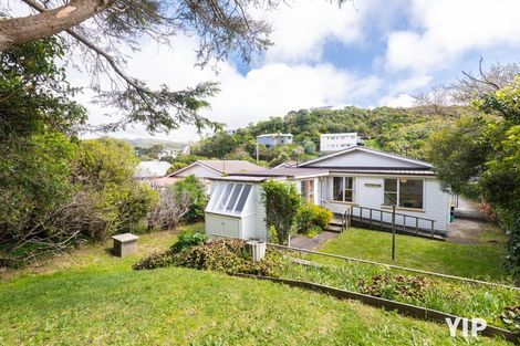 Photo of property in 67 Clifford Road, Johnsonville, Wellington, 6037