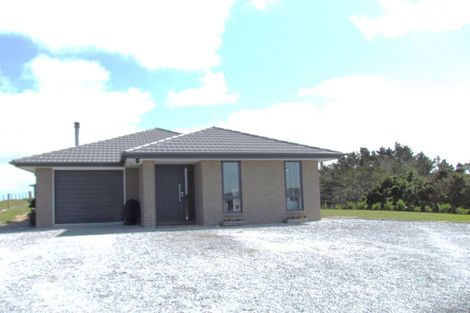 Photo of property in 635 Golden Stairs Road, Mareretu, Maungaturoto, 0589