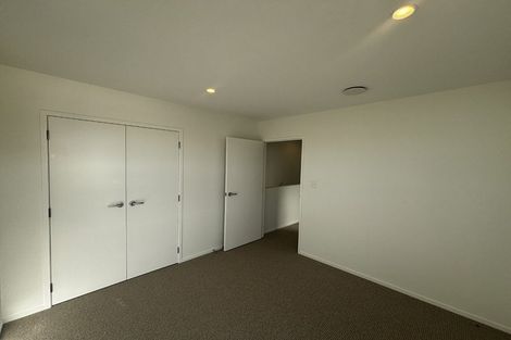 Photo of property in 4/4 Cracroft Street, Welbourn, New Plymouth, 4310