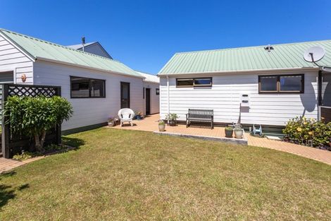 Photo of property in 145 Bambury Place, Onemana, Whangamata, 3691