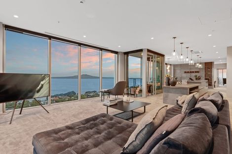 Photo of property in Sentinel Apartments, 1701/3 Northcroft Street, Takapuna, Auckland, 0622