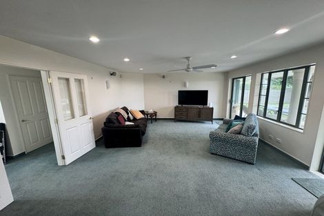 Photo of property in 69 Field Way, Waikanae Beach, Waikanae, 5036