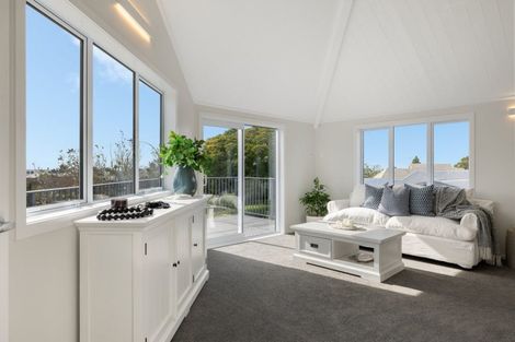 Photo of property in 8a Dysart Road, Otumoetai, Tauranga, 3110