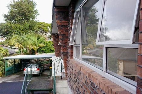Photo of property in 2/14 Heron Place, Pakuranga Heights, Auckland, 2010