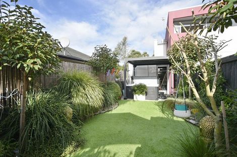 Photo of property in 2 Meredith Street, Addington, Christchurch, 8024