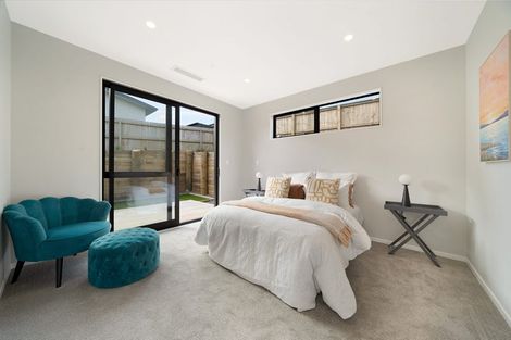 Photo of property in 8 Whakairo Crescent, Gulf Harbour, Whangaparaoa, 0930