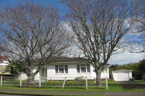Photo of property in 29 Ngakoti Street, Urenui, 4375