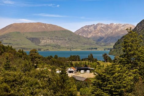 Photo of property in 19 Haast Eagle Road, Mount Creighton, 9371