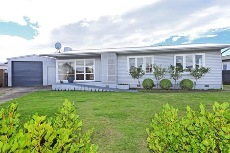 Photo of property in 2 Alexander Avenue, Onekawa, Napier, 4110