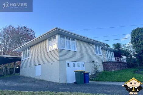 Photo of property in 17 Sheehan Road, Te Atatu South, Auckland, 0610