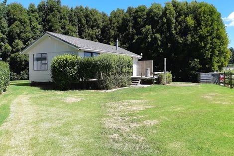 Photo of property in 22 Irwin Road, Kingseat, Pukekohe, 2679