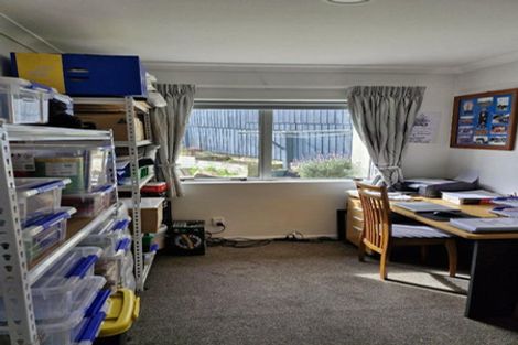 Photo of property in 17 Maui Place, Spotswood, New Plymouth, 4310