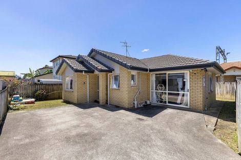 Photo of property in 1/36a Kenderdine Road, Papatoetoe, Auckland, 2025