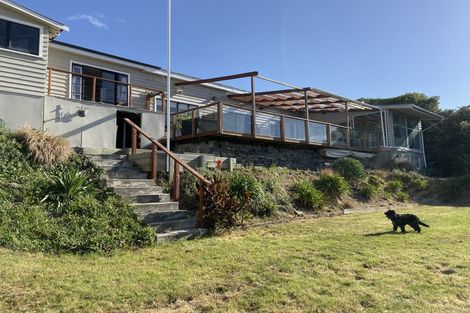 Photo of property in 51 Saint Andrews Hill Road, Mount Pleasant, Christchurch, 8081