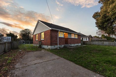 Photo of property in 8 Hooker Avenue, Bryndwr, Christchurch, 8053