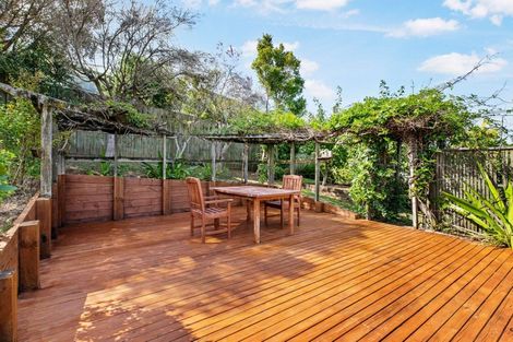 Photo of property in 9 Ambassador Glade, Orewa, 0931