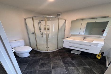 Photo of property in 21 Hartford Crescent, Totara Park, Upper Hutt, 5018