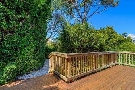 Photo of property in 19 Chatham Avenue, Paremoremo, Auckland, 0632