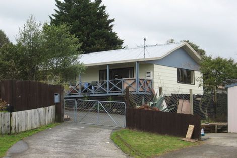 Photo of property in 4 Inca Place, Red Hill, Papakura, 2110