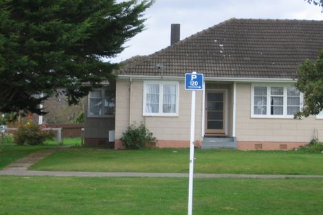 Photo of property in 11-13 Tocker Street, Taita, Lower Hutt, 5011