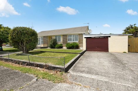 Photo of property in 32 Croall Crescent, St Andrews, Hamilton, 3200