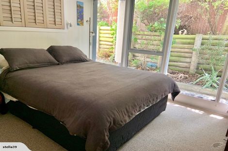 Photo of property in 378 Marine Parade, South New Brighton, Christchurch, 8062