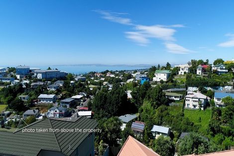 Photo of property in 9 Convent Road, Bluff Hill, Napier, 4110