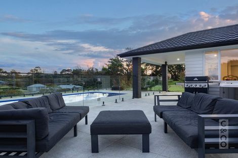 Photo of property in 43e Terry Smyth Drive, Kumeu, 0892