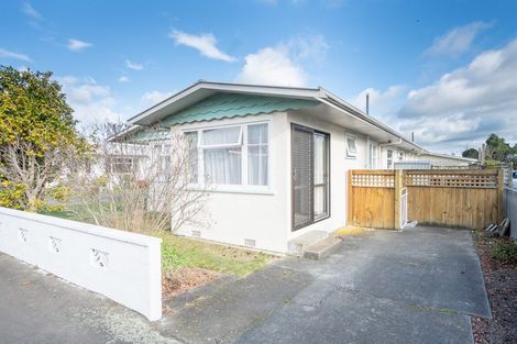 Photo of property in 15 Kiwi Court, Roslyn, Palmerston North, 4414