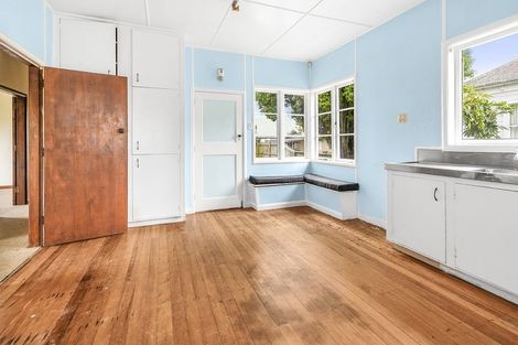 Photo of property in 8 Johnson Street, Dinsdale, Hamilton, 3204