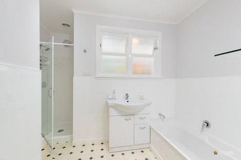 Photo of property in 24 Jocelyn Crescent, Pinehaven, Upper Hutt, 5019