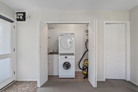 Photo of property in 2/38 Oldwood Street, Bishopdale, Christchurch, 8053