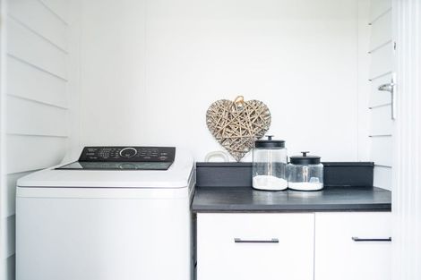 Photo of property in 1470 Oneriri Road, Kaiwaka, 0573