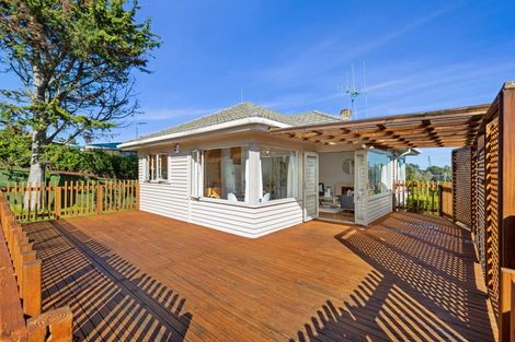 Photo of property in 110 Cambridge Road, Hillcrest, Hamilton, 3216