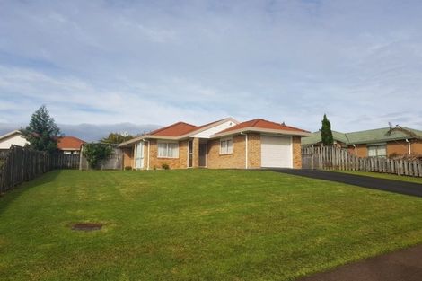 Photo of property in 33 Martin Jugum Lane, Ranui, Auckland, 0612